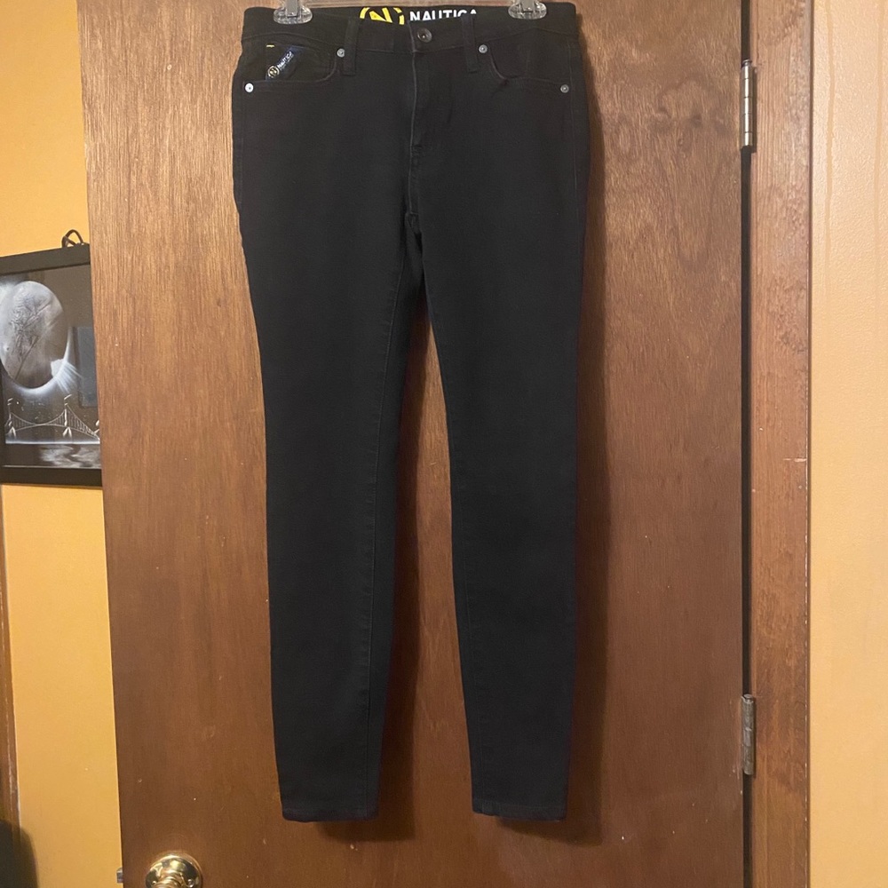 Black skinny jeans